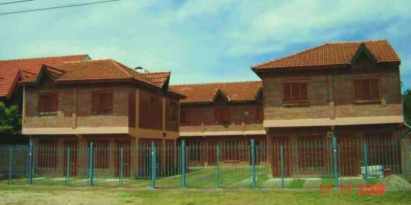 Complejo: Duplex con Cochera - Excelente Ubicación - A 6 cuadras del mar - Dúplex/Tríplex en San Bernardo