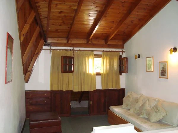 4 Ambientes - Excelente Oportunidad - Zona Residencial - Arbolada de Pinos - A 4 cuadras del mar - Dúplex/Tríplex en San Bernardo