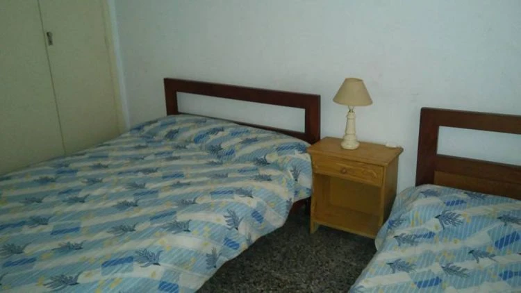 3 Ambientes en Planta Baja - Cocheras Descubiertas - Barrio San Rafael - A 3 cuadras de la playa - a 5 cuadras del centro - Departamento en Mar de Ajó