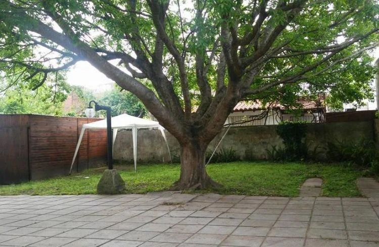 3 Ambientes en Planta Baja - Cocheras Descubiertas - Barrio San Rafael - A 3 cuadras de la playa - a 5 cuadras del centro - Departamento en Mar de Ajó
