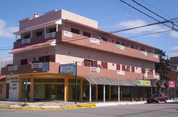 2 Ambientes - Edificio Francisco I - Confort y Calidez - Frente al mar - Departamento en La Lucila del Mar