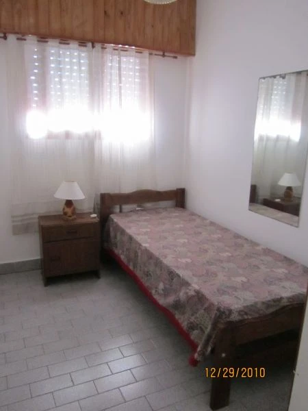 4 Ambientes con Entrada de Auto - A 3 cuadras del mar - a 8 cuadras del centro - Dúplex/Tríplex en Mar de Ajó