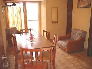2 y 1/2 Ambientes muy Amplio y Luminoso - Muy comodo con Vista al mar. - Departamento en Mar de Ajó