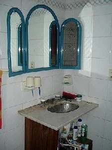 4 Ambientes - Guarda Coche con porton de Rejas - A 7 cuadras de la playa - a 3 cuadras de la plaza - a 3 cuadras del supermercado Disco - Casa/Chalet en San Bernardo