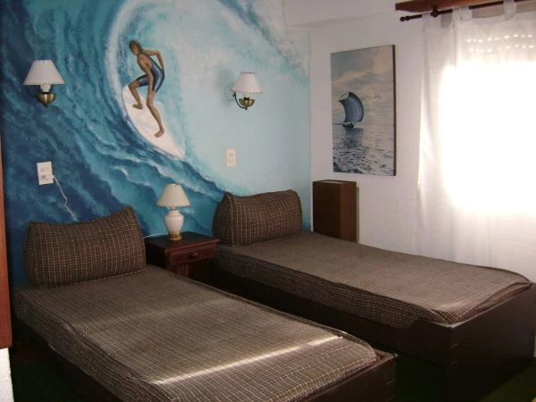 3 Ambientes - Amplio y Equipado - Barrio San Rafael - Entrada de Auto - A 2½ cuadras de la Playa - Casa/Chalet en Mar de Ajó