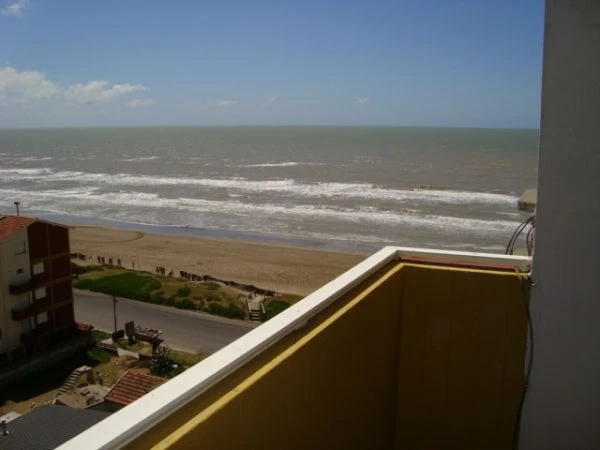 3 Ambientes en Edificio Terraza Palace - Balcon al Frente - Vista al Mar - A 20 metros de la playa - Departamento en San Bernardo
