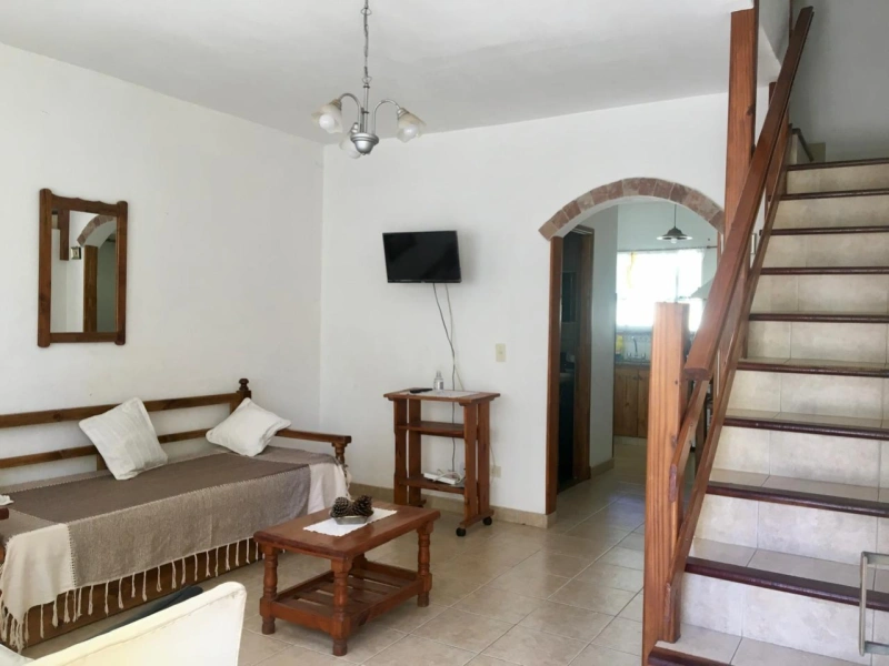 Complejo: 4 Ambientes - Entrada de Auto - Gran Confort - A 1½ cuadra del mar - a 1 cuadra del centro - Dúplex/Tríplex en Aguas Verdes