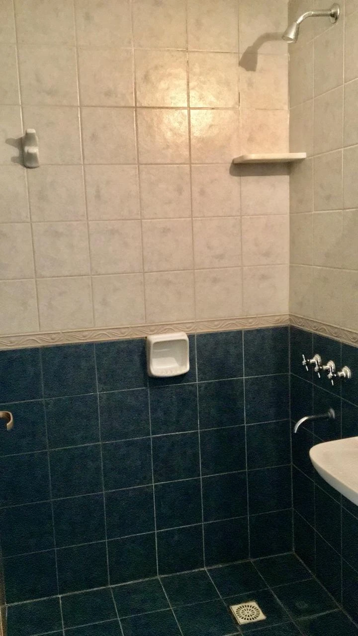 Complejo: 4 Ambientes - Entrada de Auto - Gran Confort - A 1½ cuadra del mar - a 1 cuadra del centro - Dúplex/Tríplex en Aguas Verdes