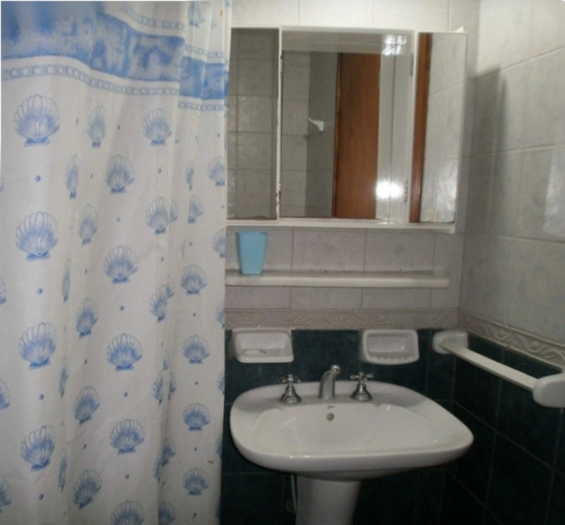 Complejo: 4 Ambientes - Entrada de Auto - Gran Confort - A 1½ cuadra del mar - a 1 cuadra del centro - Dúplex/Tríplex en Aguas Verdes