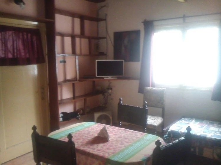 2 Ambientes con Entrada de Auto - Barrio El Silvio - A 4 cuadras del mar - Casa/Chalet en Mar de Ajó