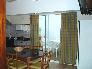 4 Ambientes - Barrio San Rafael - A 3 cuadras de la playa - a 2 cuadras del centro - frente a la plaza del Automovil Club Argentino - Casa/Chalet en Mar de Ajó