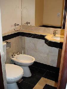 4 Ambientes - Barrio San Rafael - A 3 cuadras de la playa - a 2 cuadras del centro - frente a la plaza del Automovil Club Argentino - Casa/Chalet en Mar de Ajó