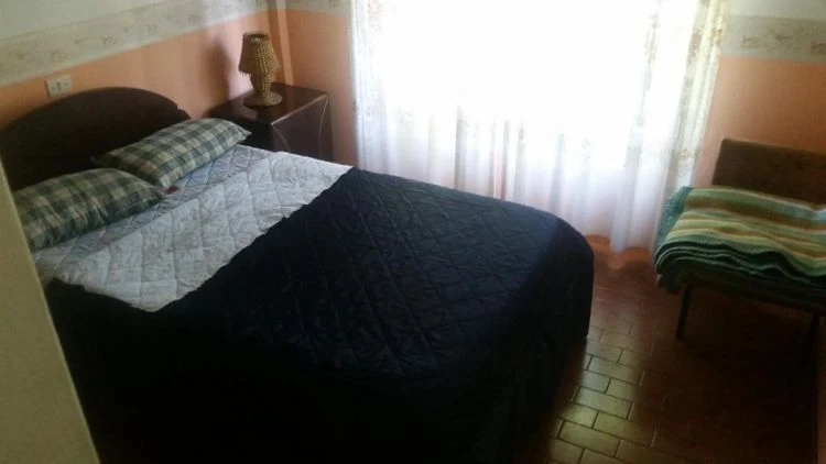 3 Ambientes en Planta Baja - Gran Comodidad - Frente al Parque - A 3 Cuadras del mar - a ½ cuadra de la plaza costa azul - Departamento en San Bernardo