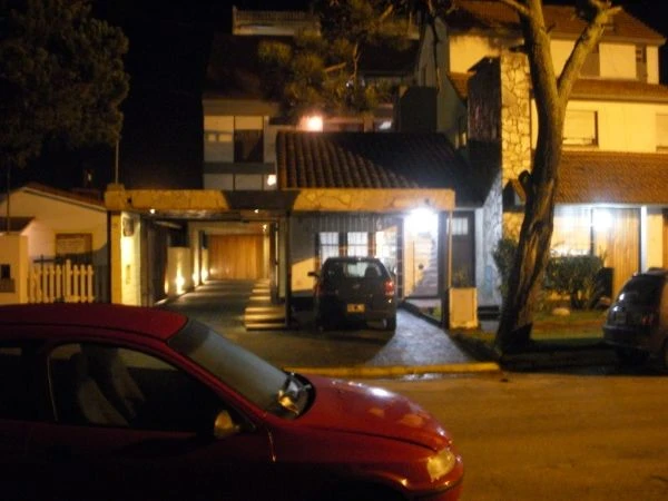 Complejo: El Aljibe - 3 Ambientes - Estacionamiento - Excelente Ubicación - A 1 cuadra la playa - a ½ cuadra del pinar - a 4 cuadras del muelle de pesca - Departamento en La Lucila del Mar