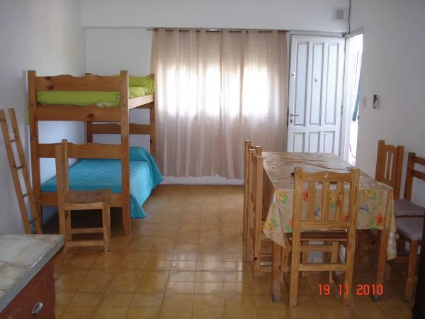 Complejo: 3 Ambientes en Zona Tranquila - Entrada para Auto - A 3 cuadras del mar - a 7 cuadras del centro - Departamento en Mar de Ajó
