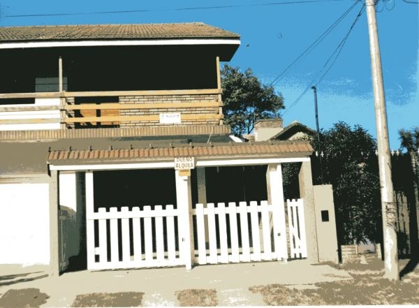 3 Ambientes - Familiar - Totalmente Equipado - Cochera Cubierta - Detalles de categoría -  A solo 2 cuadras del mar - Dúplex/Tríplex en Villa Gesell