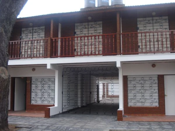 3 Ambientes en Zona Residencial - Barrio arbolado con pinos - a 6 cuadras de la playa - Dúplex/Tríplex en San Bernardo