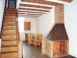 3 Ambientes en Zona Residencial - Barrio arbolado con pinos - a 6 cuadras de la playa - Dúplex/Tríplex en San Bernardo