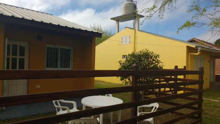 4 Ambientes - Zona Tranquila - A ½ cuadra del Barrio San Rafael - a 7 cuadras de la playa - a 12 cuadras del centro - Casa/Chalet en Mar de Ajó