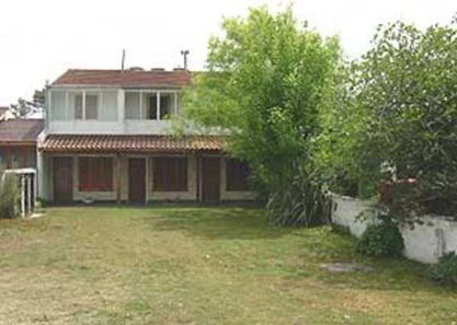 3 Ambientes con Jardin y Estacionamiento - A 2½ cuadras del mar - a 4 cuadras del centro - Dúplex/Tríplex en San Clemente