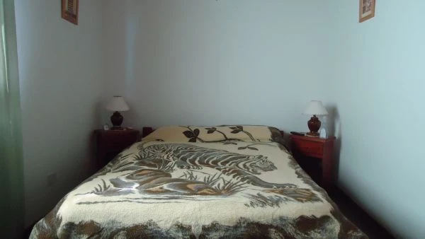 3 Ambientes Confortables - Entrada de Garage Independiente - A 5 cuadras del mar - a 5 cuadras del centro - a 1 cuadra de Av. San Martín - Dúplex/Tríplex en San Clemente