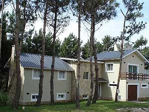 6 Ambientes con Garage - Zona Muy Tranquila y Segura - A 2 cuadras del mar - Casa/Chalet en Pinamar