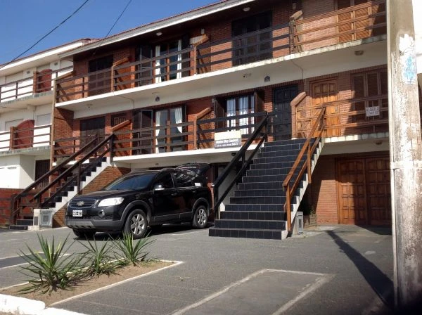3 Ambientes Frente al Mar - Cochera - A ½ cuadra de San Bernardo - Dúplex/Tríplex en Mar de Ajó