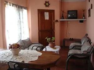 3 Ambientes - Barrio San Rafael - Tranquilidad y Playa !!! - A 6 cuadras del mar - Casa/Chalet en Mar de Ajó