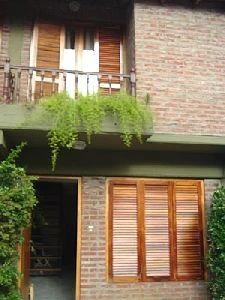 4 Ambientes - Con Estacionamiento Para Un Vehiculo - A 20 metros de Av San Bernardo - Dúplex/Tríplex en San Bernardo