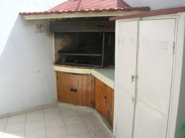 3 Ambientes con Entrada de Auto - Muy Amplio - A 4 cuadras del mar - Dúplex/Tríplex en San Bernardo