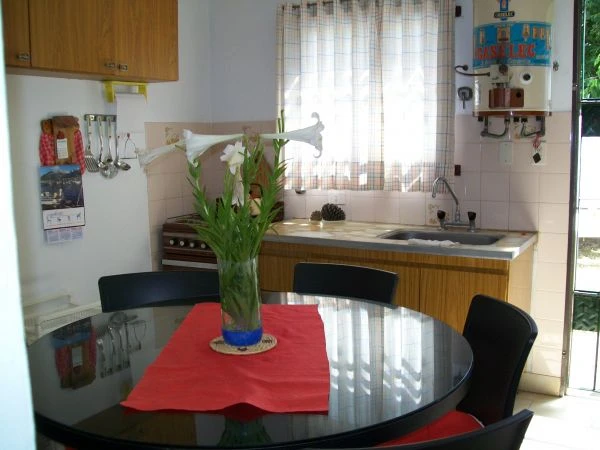 3 Ambientes - Detalles de Categoria - A 2 cuadras del mar - dirección al balneario Olimpo - Dúplex/Tríplex en La Lucila del Mar