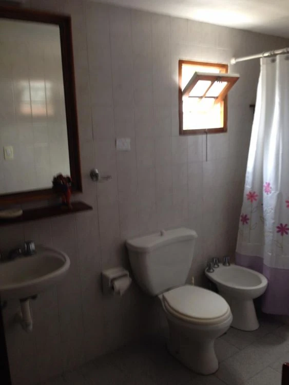 4 Ambientes - Estacionamiento con Rejas - A 5 cuadras del mar - Dúplex/Tríplex en Costa Azul