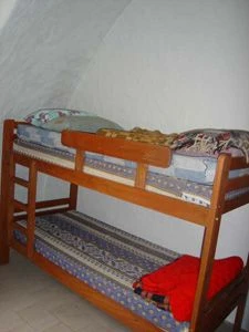 3 Ambientes en Contacto con la Naturaleza - a 2 cuadras de av. San Bernardo - a 2 cuadras de la terminal de omnibus  - Casa/Chalet en San Bernardo