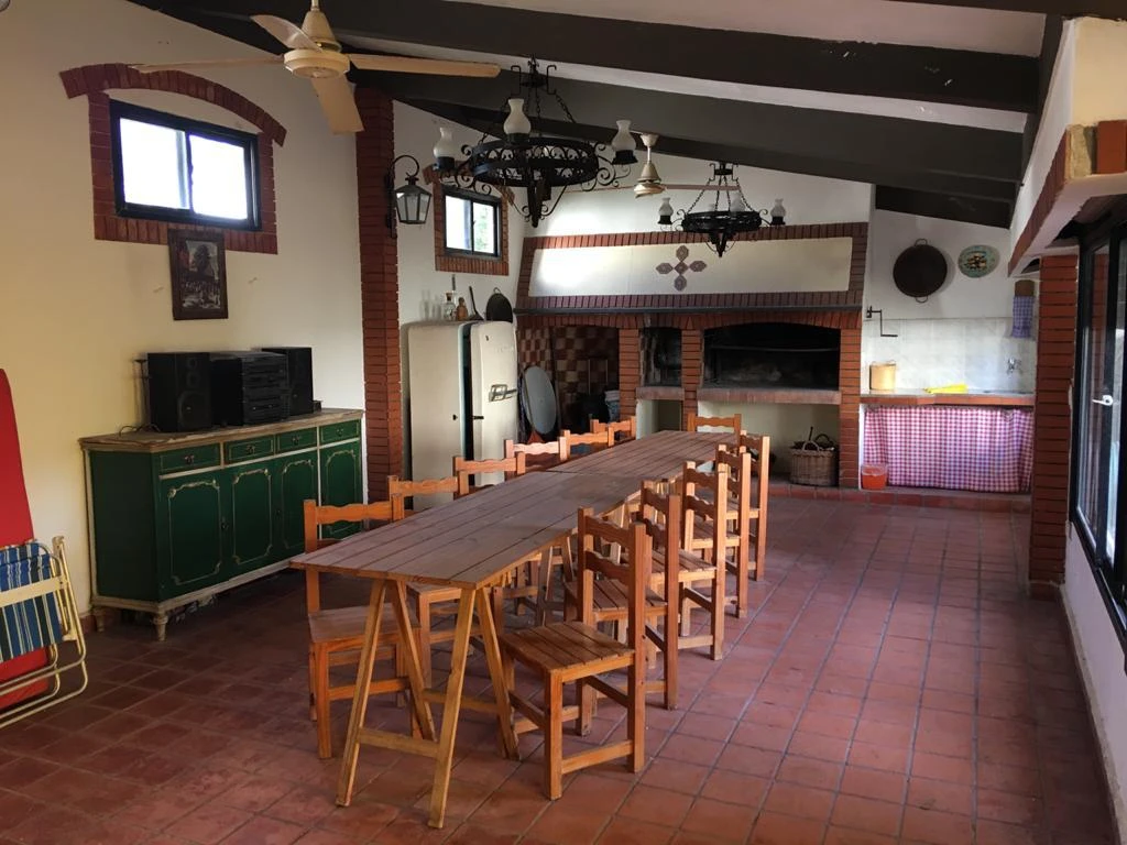 4 Ambientes con Garage Cubierto - Muy Luminoso y Amplio - A metros del mar - Casa/Chalet en Mar del Tuyú