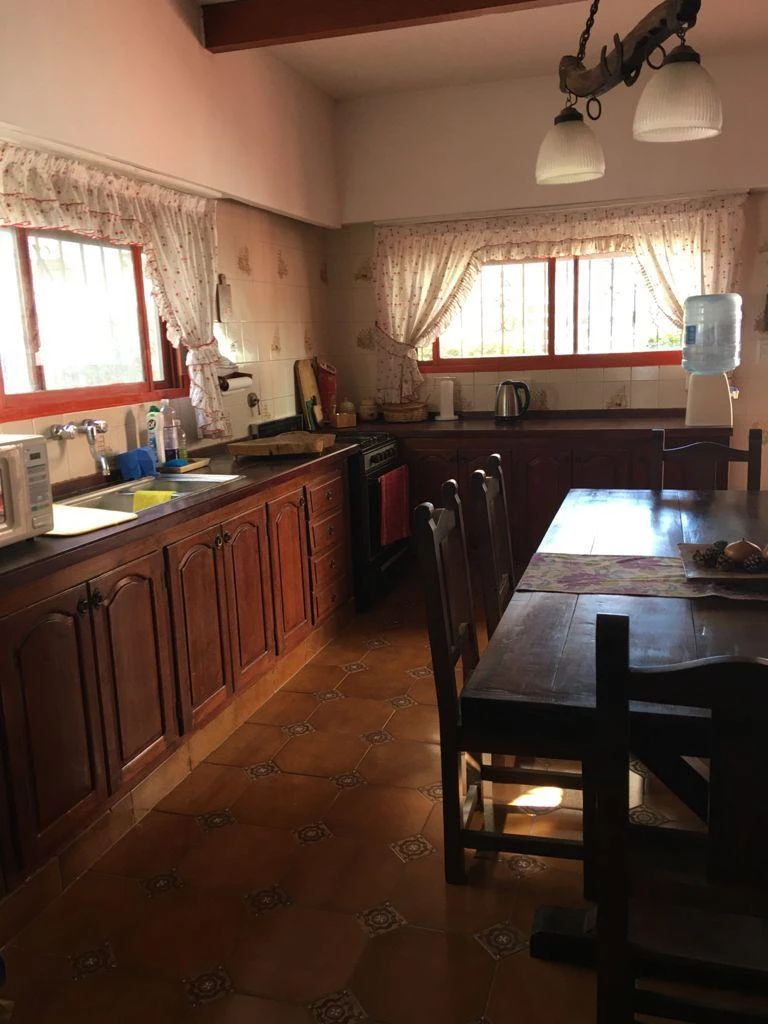 4 Ambientes con Garage Cubierto - Muy Luminoso y Amplio - A metros del mar - Casa/Chalet en Mar del Tuyú