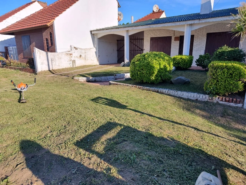 4 Ambientes con Garage Cubierto - Muy Luminoso y Amplio - A metros del mar - Casa/Chalet en Mar del Tuyú