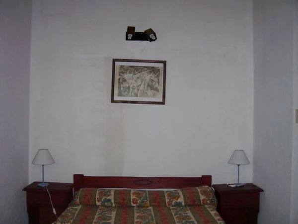 Excelente - 2 Ambientes Amplios en 2do Piso al Frente - Balcon a la Calle - Pleno centro - Departamento en San Bernardo
