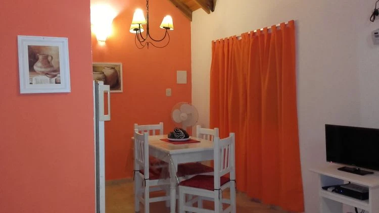 Complejo: 2 Ambientes - Estacionamiento Propio - Rodeado de Pinares - Un espacio ideado para un apacible descanso - a 3 cuadras del mar - Casa/Chalet en Aguas Verdes