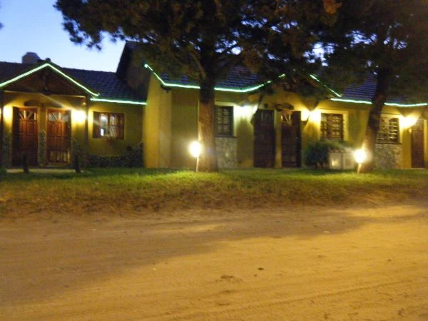 3 Ambientes en Cabañas Dulces Días - con Estacionamiento - Playa Grande - Atendido por sus Dueños - A 2 cuadras del mar - Hermoso parque rodeado de pinos - Cabaña en San Bernardo