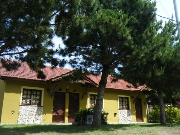 3 Ambientes en Cabañas Dulces Días - con Estacionamiento - Playa Grande - Atendido por sus Dueños - A 2 cuadras del mar - Hermoso parque rodeado de pinos - Cabaña en San Bernardo