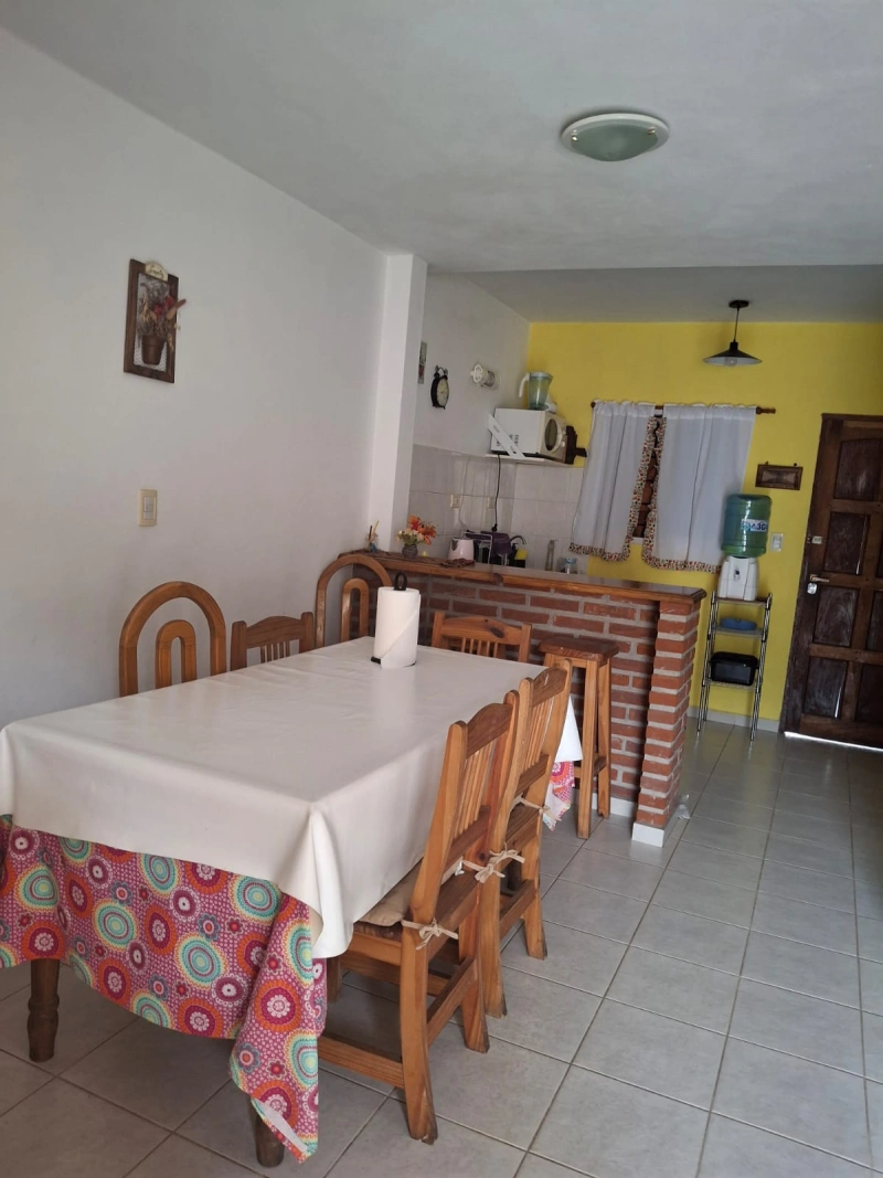 Parador Guaycuru - 3 Ambientes - Moderno Diseño - Estacionamiento Cubierto - A 2  cuadras del mar - a ½ cuadra de la calle principal - Dúplex/Tríplex en Aguas Verdes