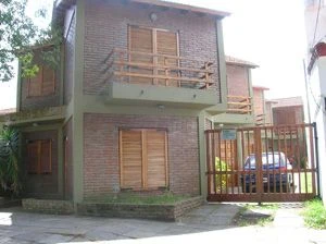 3 Ambientes - Cochera en Frente de la Propiedad - A 3 cuadras del mar - Dúplex/Tríplex en San Bernardo