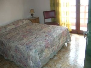 3 Ambientes - Cochera en Frente de la Propiedad - A 3 cuadras del mar - Dúplex/Tríplex en San Bernardo