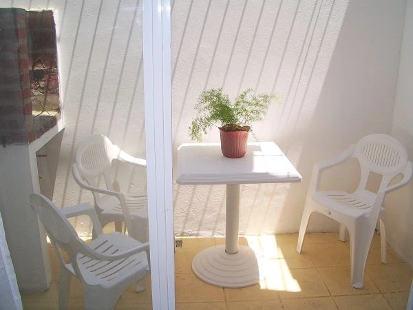 2 Ambientes con Cochera - Zona Residencial - A 4 cuadras del mar - a 3 cuadras de Chiozza - Departamento en San Bernardo