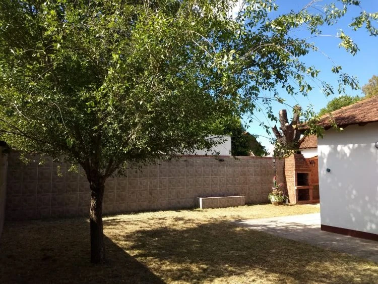3 Ambientes con Cochera - Barrio San Rafael - A 5 cuadras del mar - Casa/Chalet en Mar de Ajó