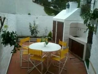 5 Ambientes con Cochera en Subsuelo - Excelente Ubicación - Zona residencial arbolada - a 4 cuadras de la peatonal - a 5 cuadras de la playa - Dúplex/Tríplex en San Bernardo