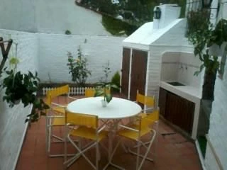 5 Ambientes con Cochera en Subsuelo - Excelente Ubicación - Zona residencial arbolada - a 4 cuadras de la peatonal - a 5 cuadras de la playa - Dúplex/Tríplex en San Bernardo
