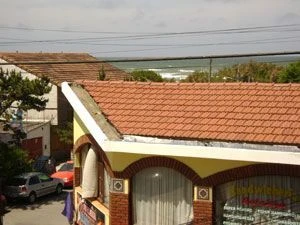 Monoambiente en 2do Piso por Ascensor - A 1 cuadra del mar - a 4 cuadras de San Bernardo - Departamento en Costa Azul