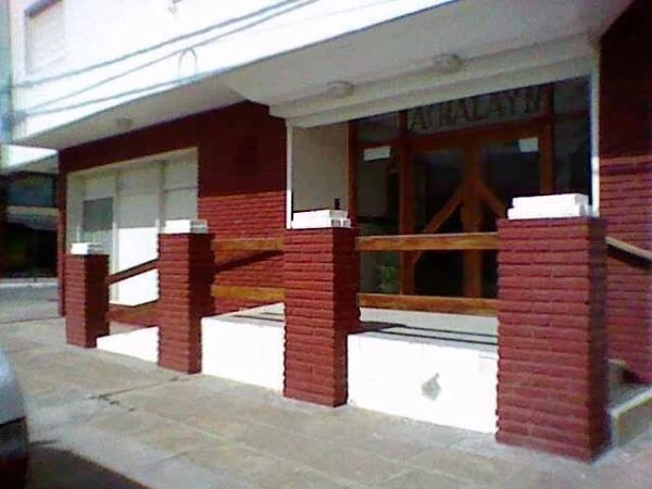 Monoambiente en 2do Piso por Ascensor - A 1 cuadra del mar - a 4 cuadras de San Bernardo - Departamento en Costa Azul