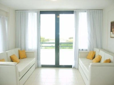 Departamento en Complejo: Mirando al Mar - Servicio de Renta Temporaria - Totalmente equipado - Vista al Mar - Departamento en Valeria del Mar